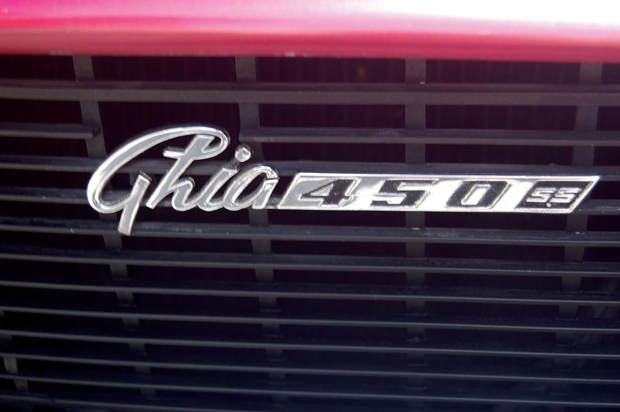 Логотип Ghia 450/SS Convertible 1967 года  (фото 7 из 29)
